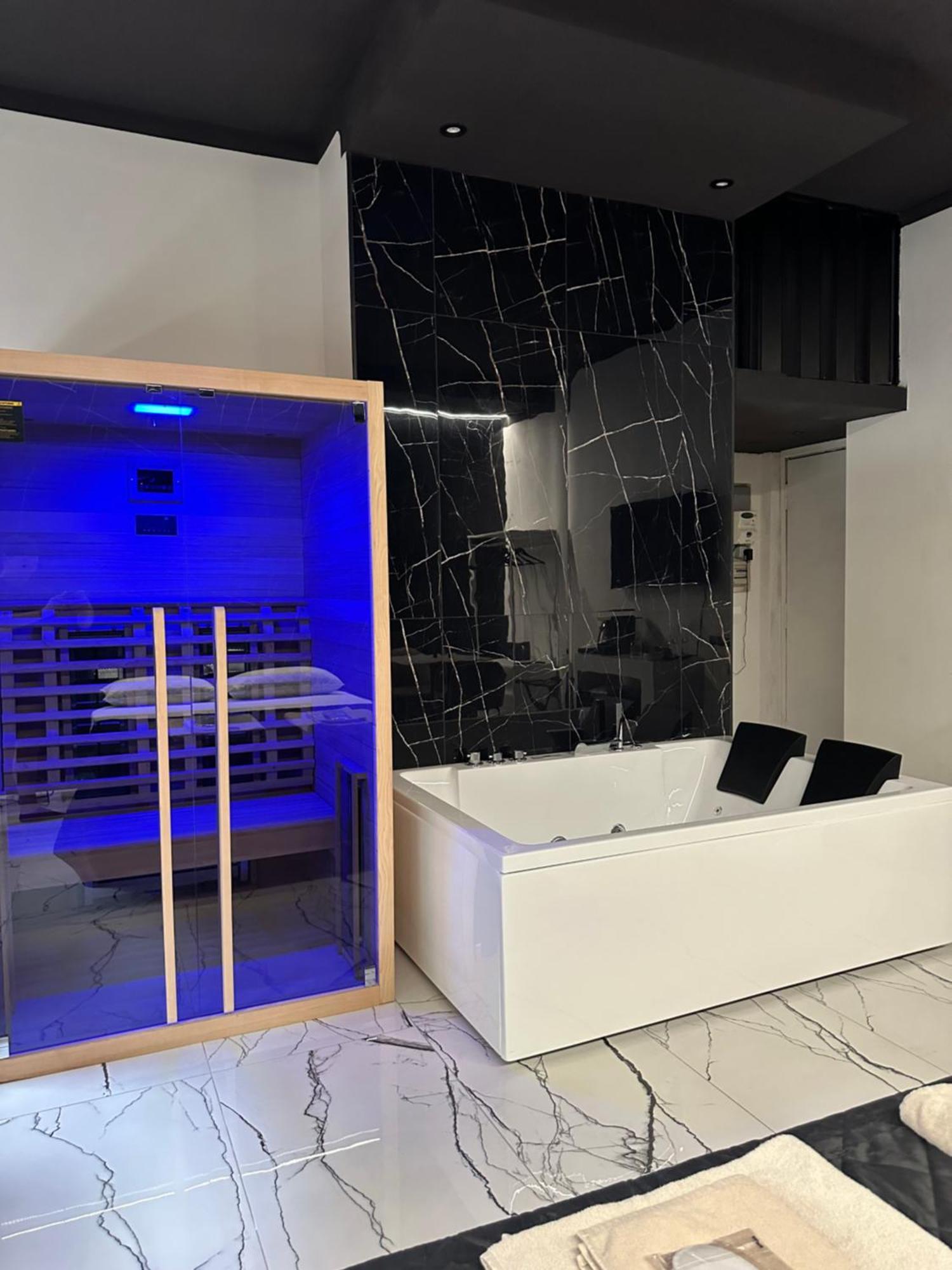 Milan Hub Private Spa Luaran gambar