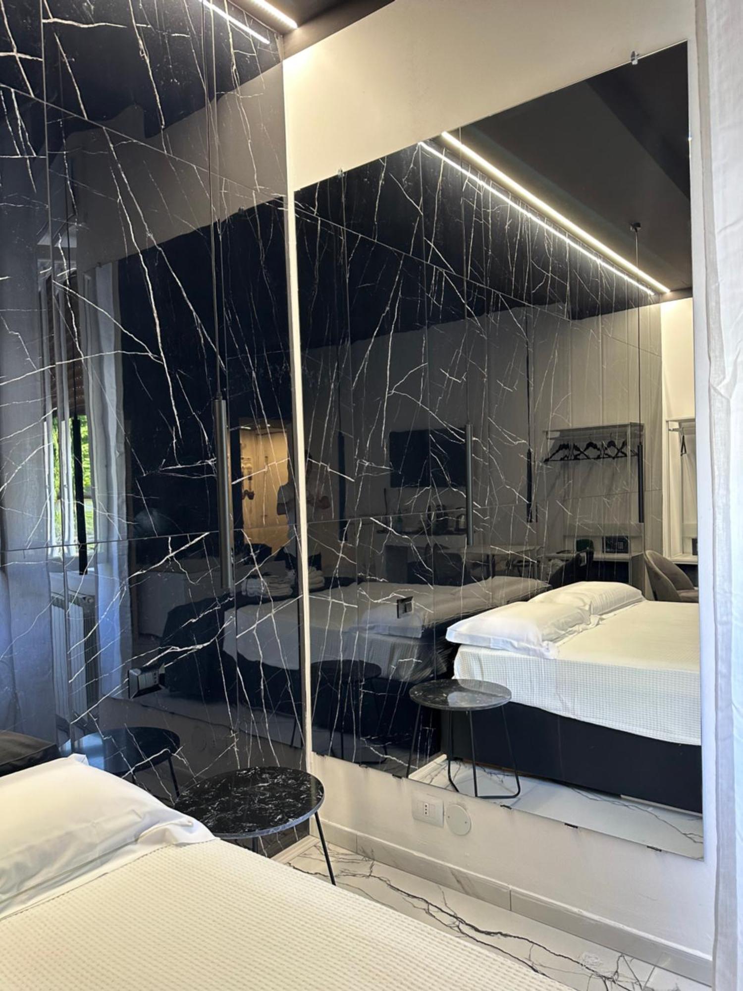 Milan Hub Private Spa Luaran gambar