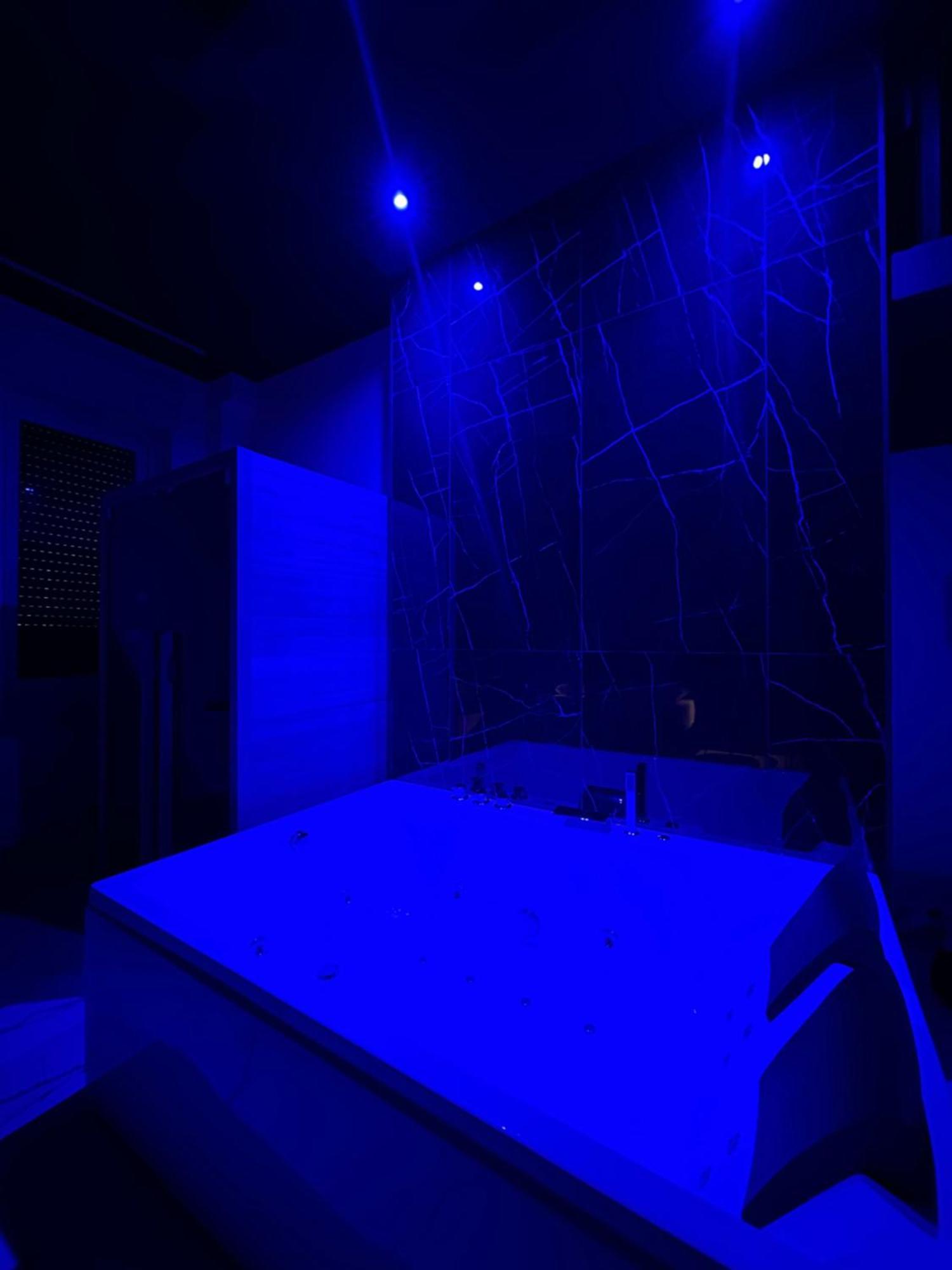 Milan Hub Private Spa Luaran gambar